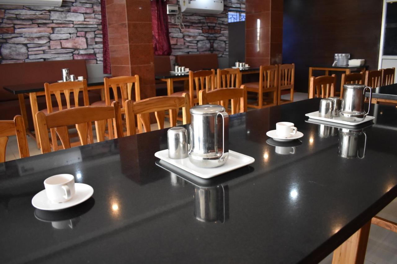 苹果公园附楼酒店 Tiruchirappalli 外观 照片